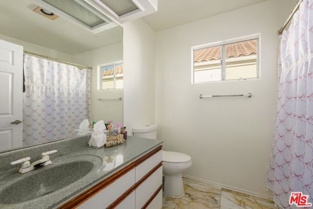 9152 Vincente Way, North Hills (los Angeles), CA 91343