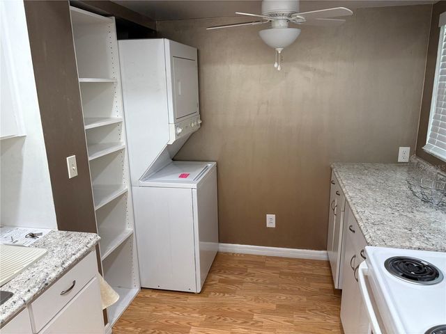 24862 US HIGHWAY 19 N 205, Clearwater, FL 33763