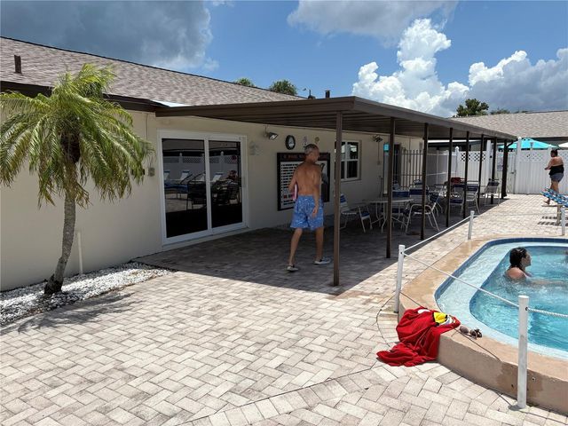 24862 US HIGHWAY 19 N 205, Clearwater, FL 33763