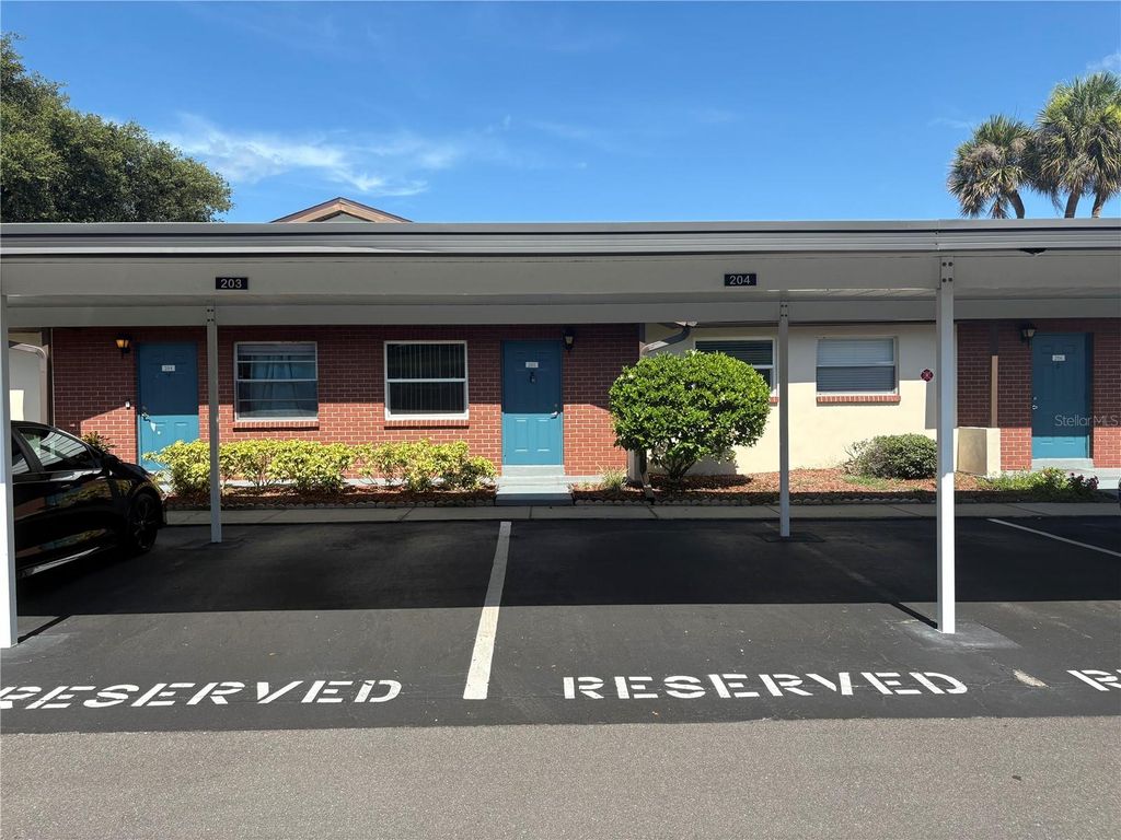 24862 US HIGHWAY 19 N 205, Clearwater, FL 33763