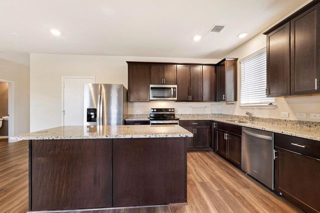 217L Innisfree RD, Jarrell, TX 76537