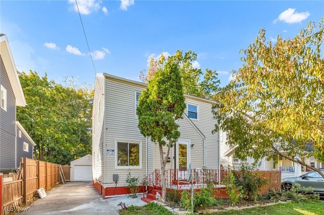 1026 Woodward Avenue, Akron, OH 44310