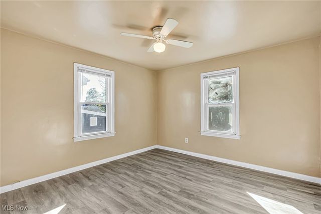 1026 Woodward Avenue, Akron, OH 44310