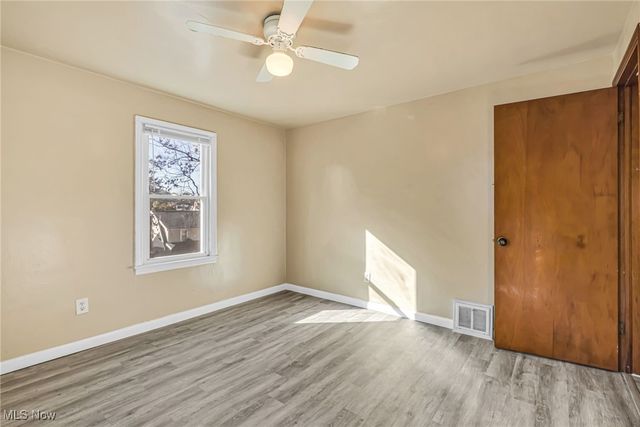 1026 Woodward Avenue, Akron, OH 44310