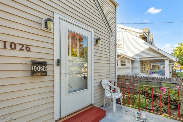 1026 Woodward Avenue, Akron, OH 44310