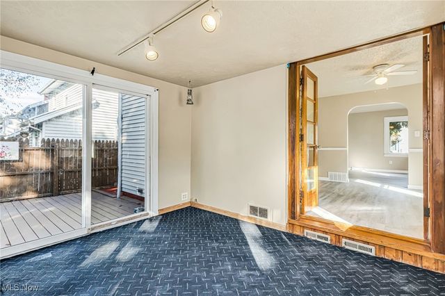 1026 Woodward Avenue, Akron, OH 44310