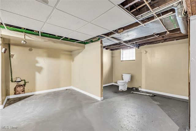 1026 Woodward Avenue, Akron, OH 44310