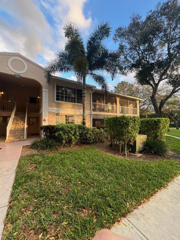 13851 Oneida Drive D2, Delray Beach, FL 33446