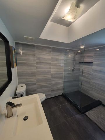 13851 Oneida Drive D2, Delray Beach, FL 33446