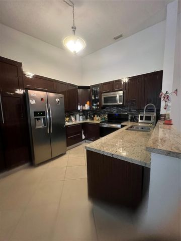 13851 Oneida Drive D2, Delray Beach, FL 33446