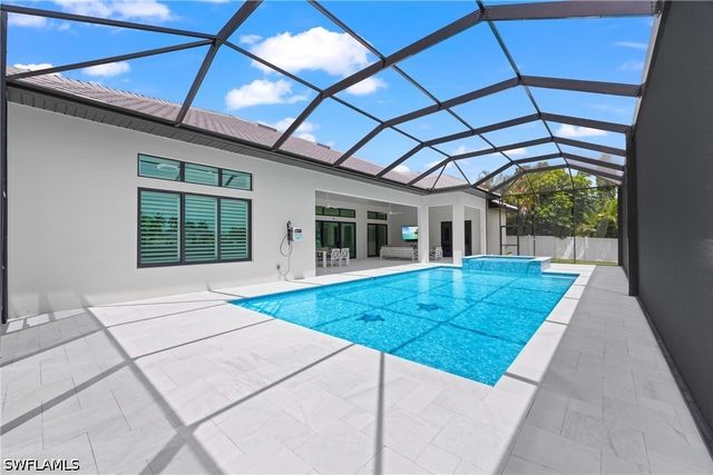 750 109th AVE N, Naples, FL 34108