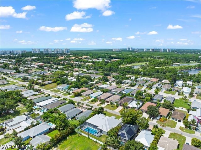 750 109th AVE N, Naples, FL 34108
