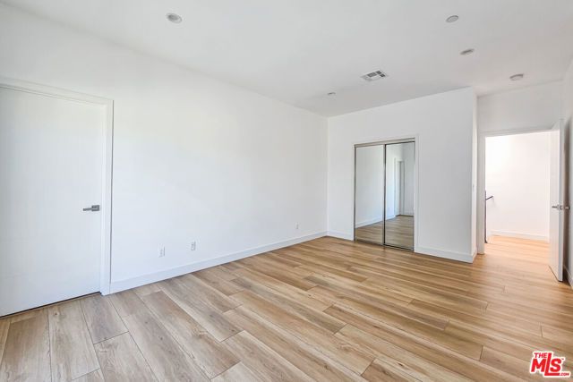 1921 Carmona Avenue, Los Angeles, CA 90016