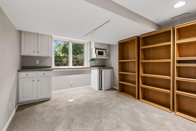 3808 W 55th Street, Edina, MN 55410