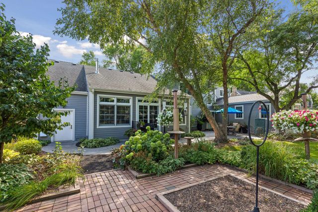 3808 W 55th Street, Edina, MN 55410