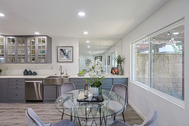 2640 W Meadowview, Anaheim, CA 92804