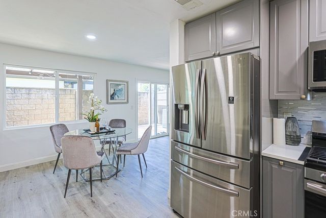 2640 W Meadowview, Anaheim, CA 92804