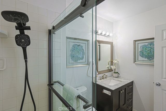 2640 W Meadowview, Anaheim, CA 92804