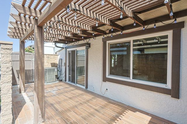 2640 W Meadowview, Anaheim, CA 92804