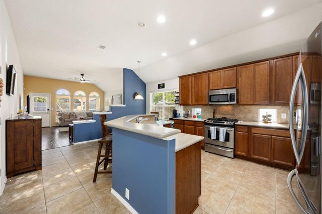 3511 Twin Mills Lane, Spring, TX 77386