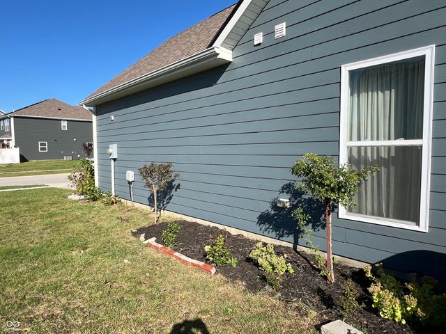 1479 Classic Avenue, Greenwood, IN 46143