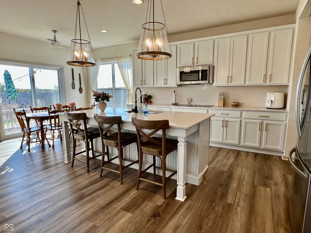 1479 Classic Avenue, Greenwood, IN 46143