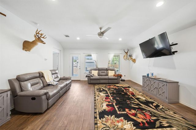 3003 Titus, Roman Forest, TX 77357