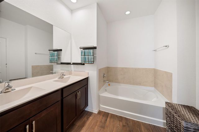 3003 Titus, Roman Forest, TX 77357
