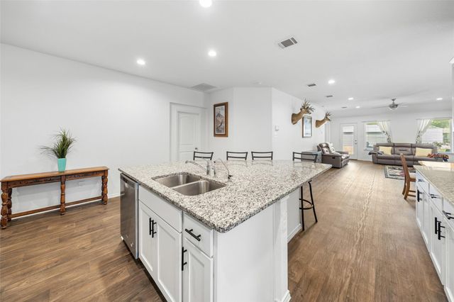 3003 Titus, Roman Forest, TX 77357