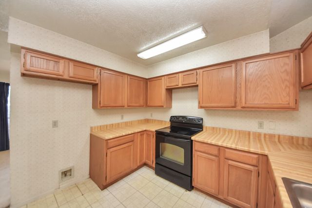 2118 Pilgrims Bend Drive, Friendswood, TX 77546