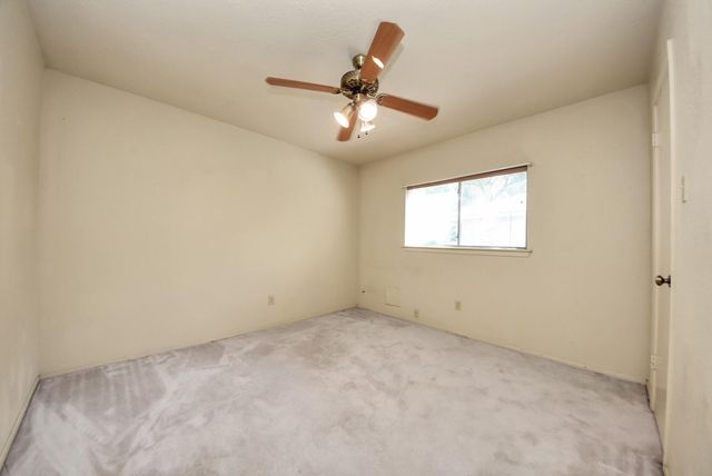 2118 Pilgrims Bend Drive, Friendswood, TX 77546