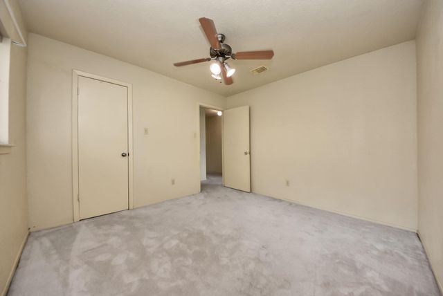 2118 Pilgrims Bend Drive, Friendswood, TX 77546