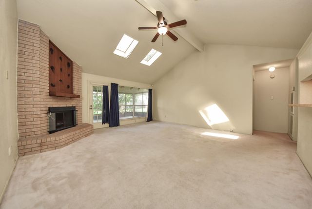 2118 Pilgrims Bend Drive, Friendswood, TX 77546