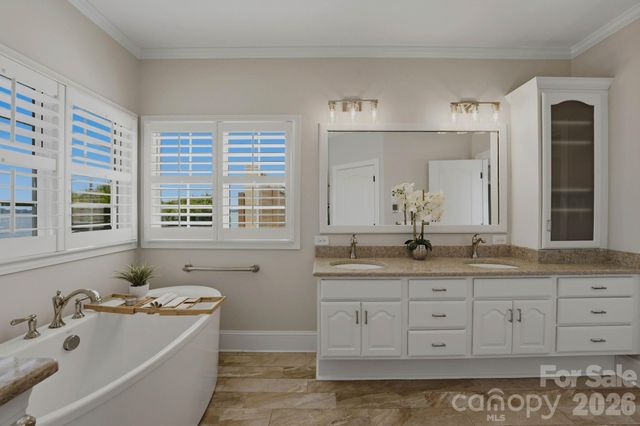 217 Westpaces Road, Mooresville, NC 28117