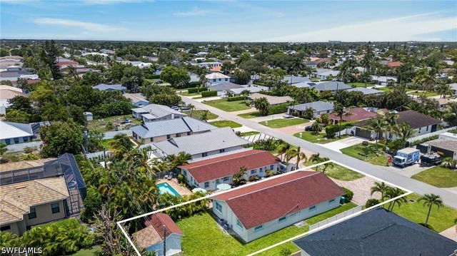 559 105th AVE N, Naples, FL 34108