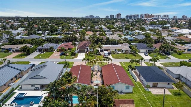 559 105th AVE N, Naples, FL 34108