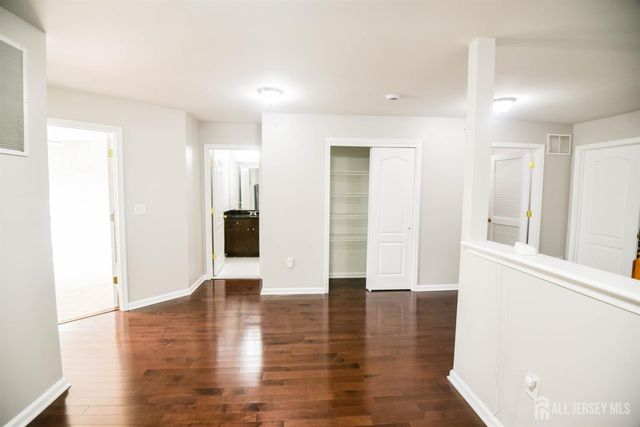 122 Morgan Way, Monroe, NJ 08831