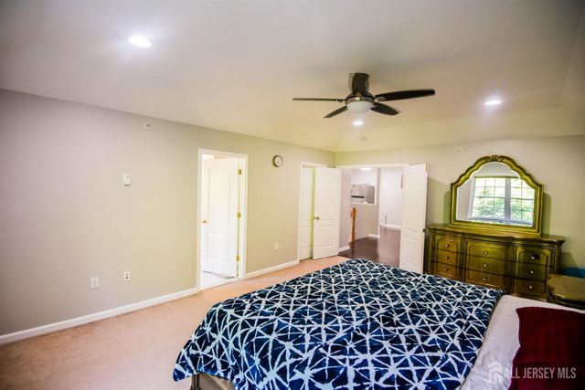 122 Morgan Way, Monroe, NJ 08831