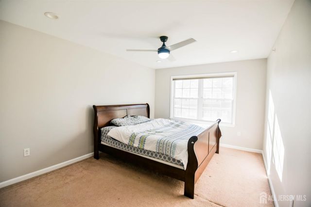 122 Morgan Way, Monroe, NJ 08831