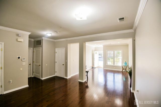 122 Morgan Way, Monroe, NJ 08831