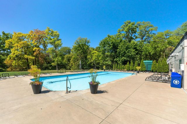 1000 Urlin Avenue, 1509, Grandview Heights, OH 43212
