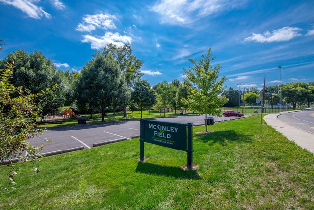 1000 Urlin Avenue, 1509, Grandview Heights, OH 43212