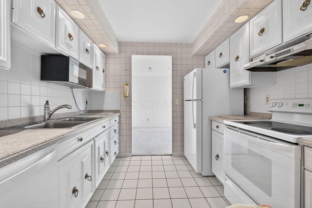1000 Urlin Avenue, 1509, Grandview Heights, OH 43212