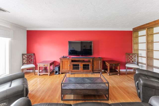 42 Fairway Dr Golfview, Plymouth, MA 02360