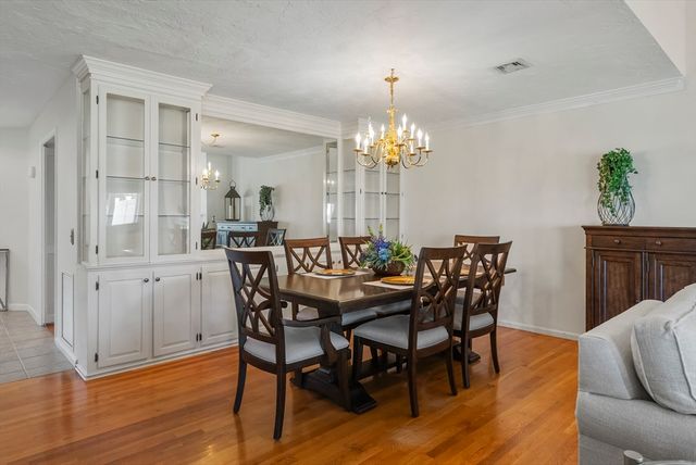 42 Fairway Dr Golfview, Plymouth, MA 02360