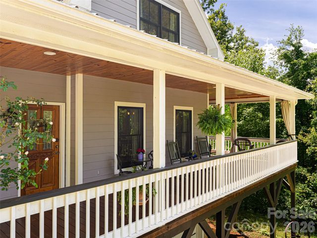 565 Bailey Street, Mars Hill, NC 28754