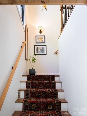 565 Bailey Street, Mars Hill, NC 28754
