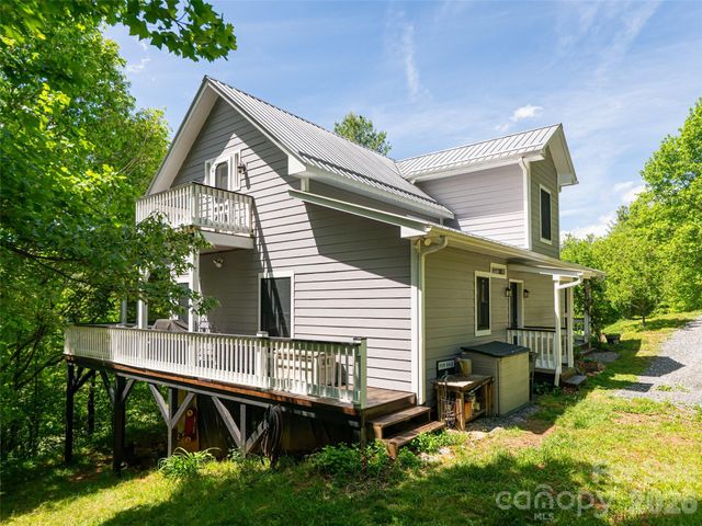 565 Bailey Street, Mars Hill, NC 28754