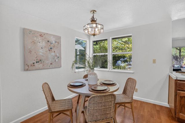 6512 Paseo Del Sol Way, Elk Grove, CA 95758
