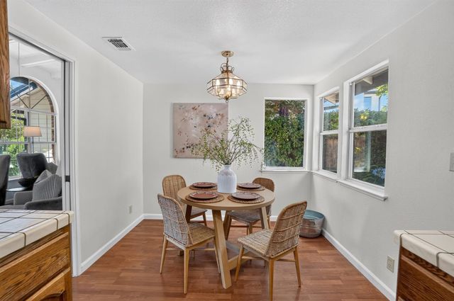 6512 Paseo Del Sol Way, Elk Grove, CA 95758